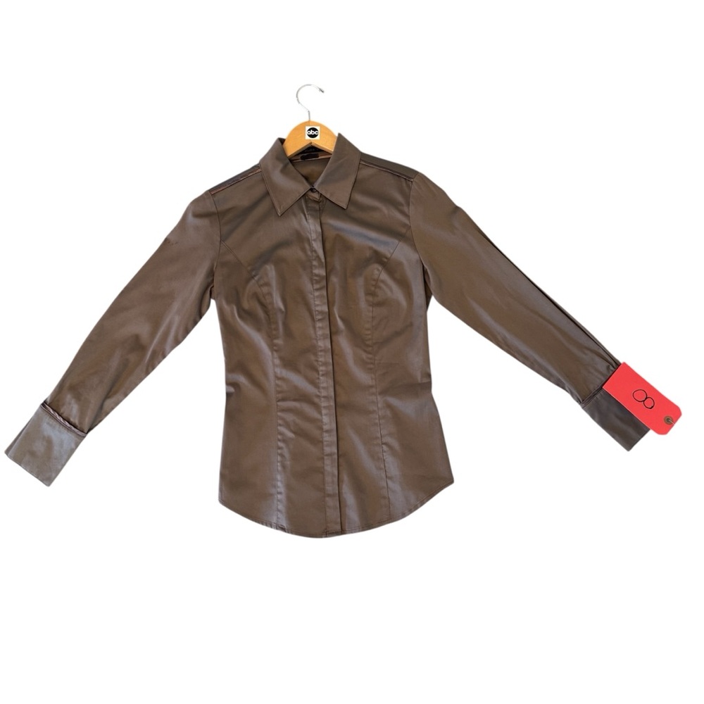 Movie and TV Clothes 2011 8 studio. w  SCREEN-USED WITH COSTUMES DEPARTMENT TAG